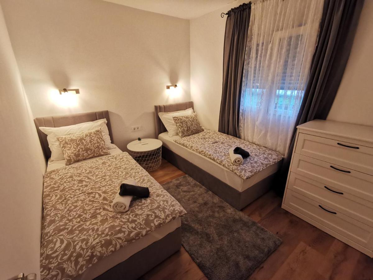 Holiday Home Bulog Sinac Eksteriør billede