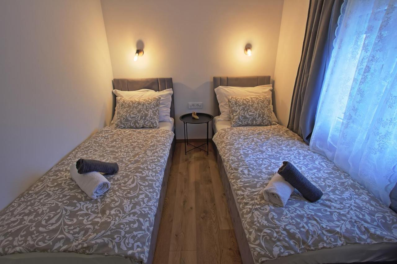 Holiday Home Bulog Sinac Eksteriør billede