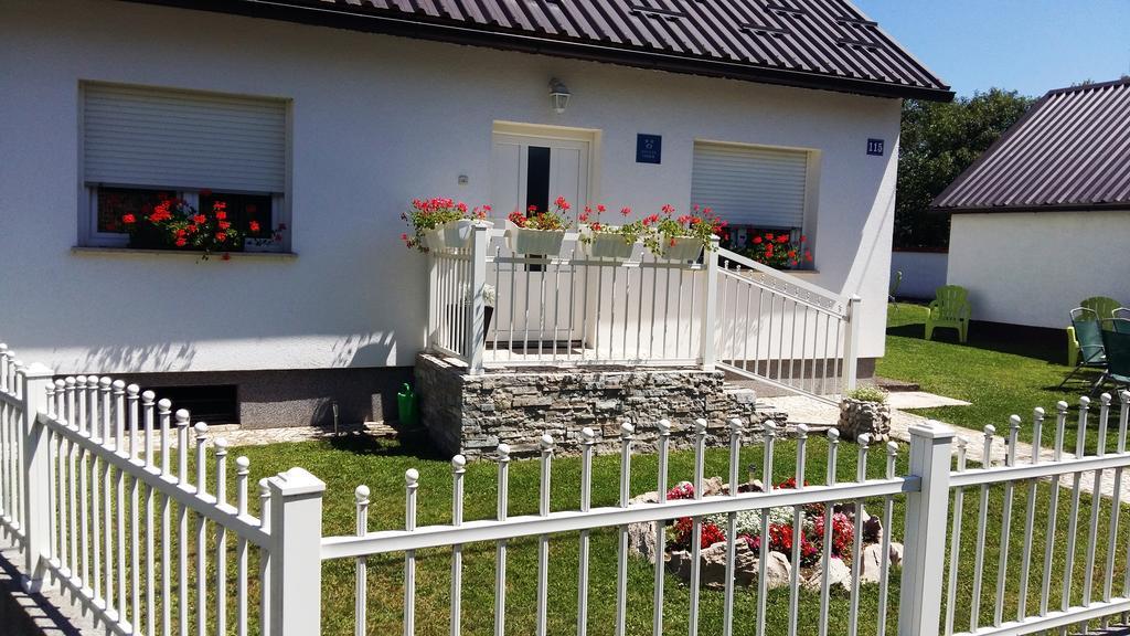 Holiday Home Bulog Sinac Eksteriør billede